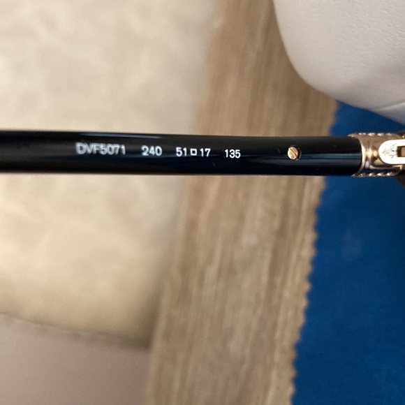 DIANE VON FURSTENVERG - Picture 5 of 16